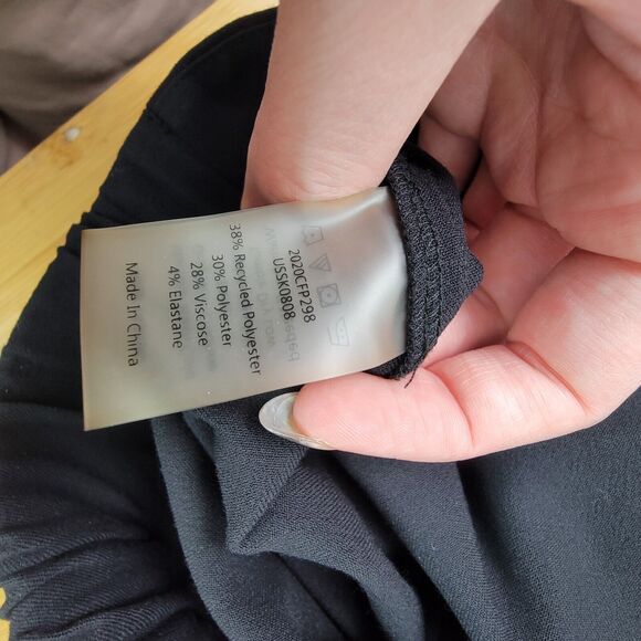 Universal Standard Black Pull-on Knee Length Skirt Size XL 26/28 Office Pencil - Picture 5 of 5